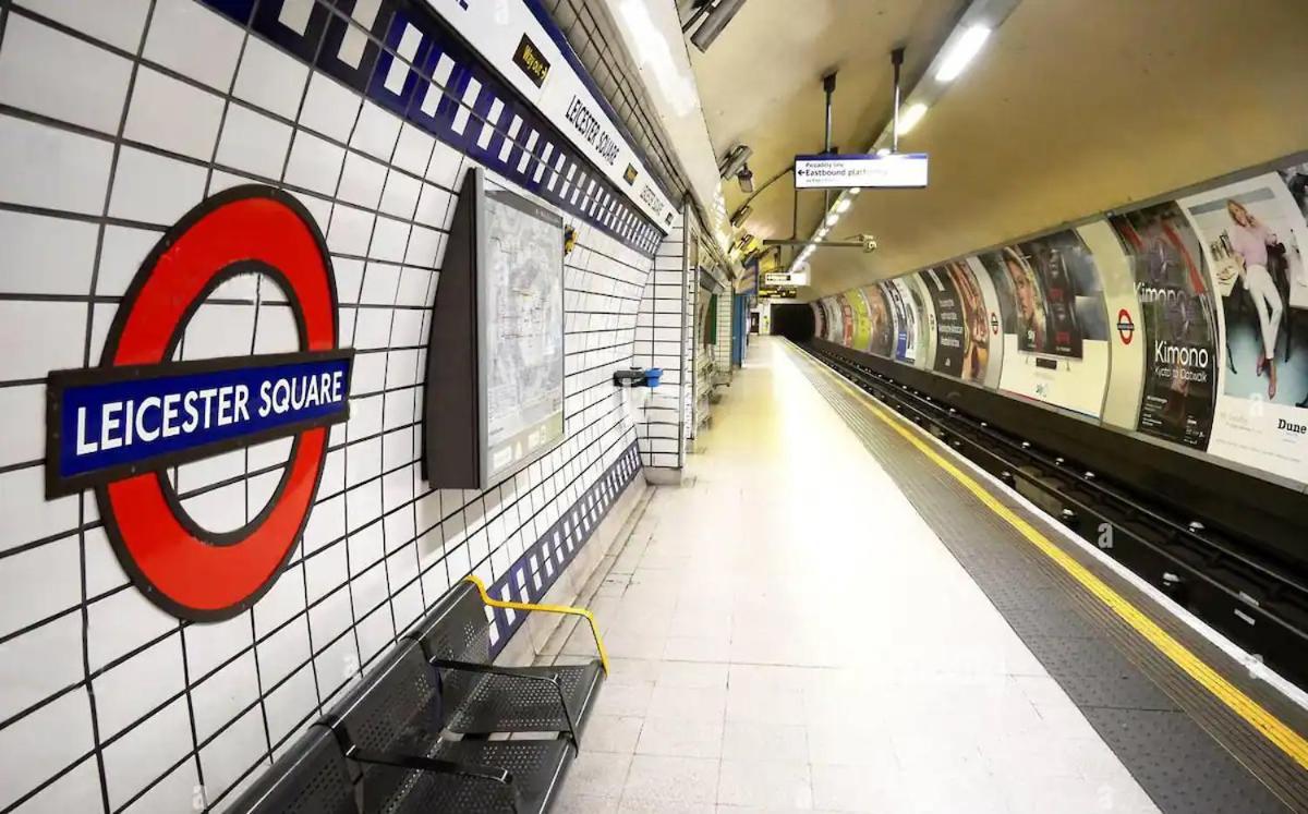 ロンドンAwesome Leicester Sq! Fashion Flat For Theatre Families And Happy Friendsアパートメント エクステリア 写真